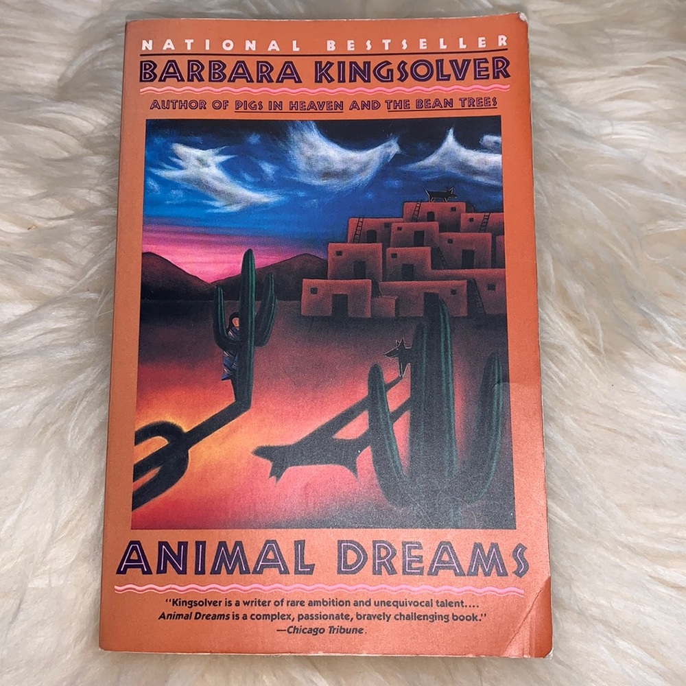 🔥4/$25🔥Animal dreams by Barbara Kinsolver fiction book